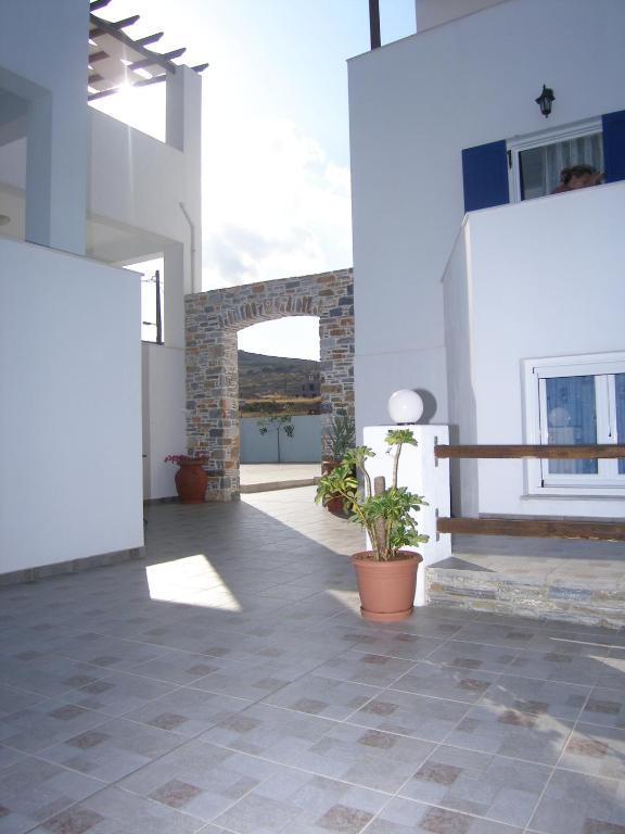 Anatoli Apartment Azolimnos Bagian luar foto