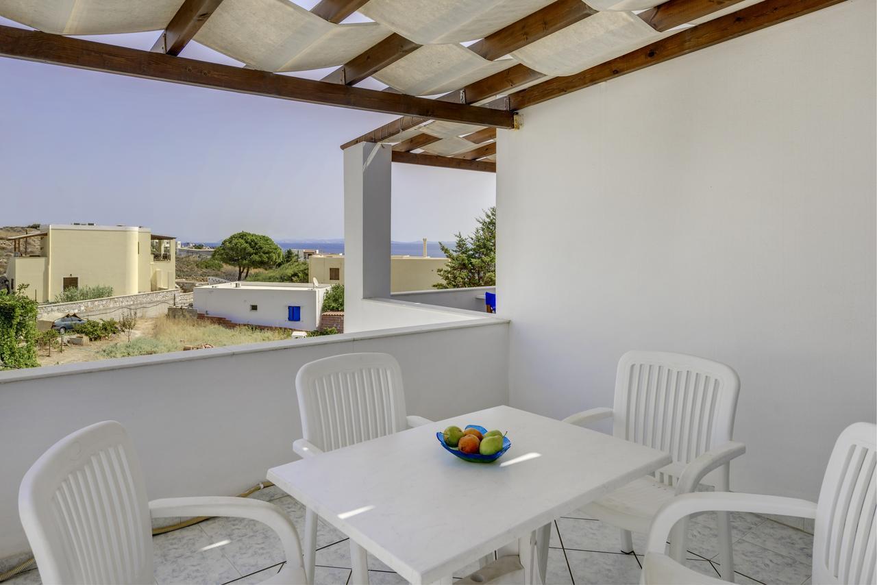 Anatoli Apartment Azolimnos Bagian luar foto