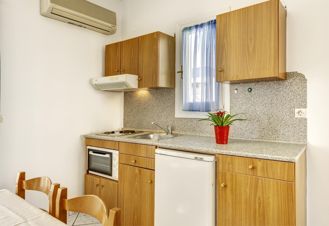 Anatoli Apartment Azolimnos Bagian luar foto